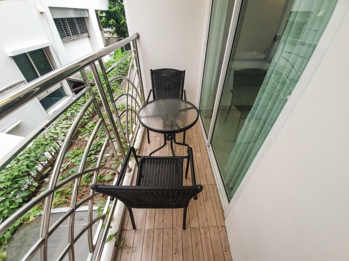 Parkview Ratchaprarop Hotel Bangkok Buitenkant foto