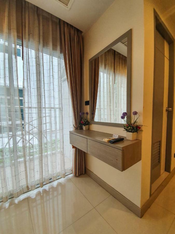 Parkview Ratchaprarop Hotel Bangkok Buitenkant foto