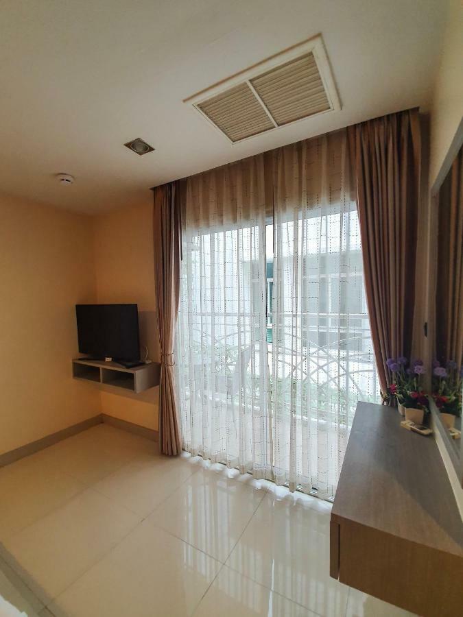Parkview Ratchaprarop Hotel Bangkok Buitenkant foto
